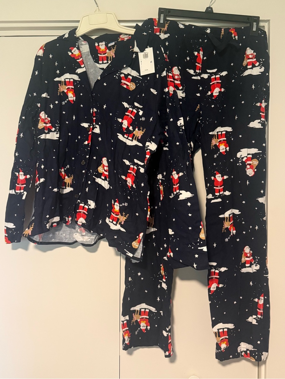 Old Navy Navy Santa Print Pajama Set